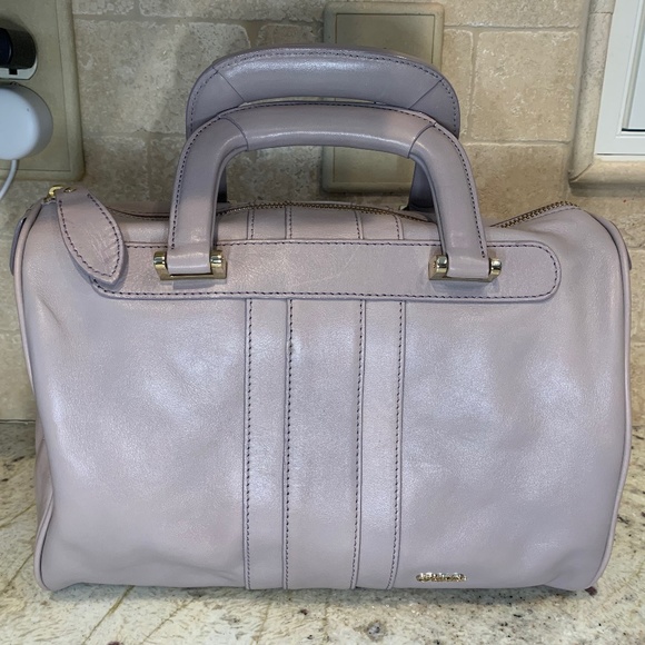 COPY - Tre Vero lavender purple leather handbag - Picture 2 of 14